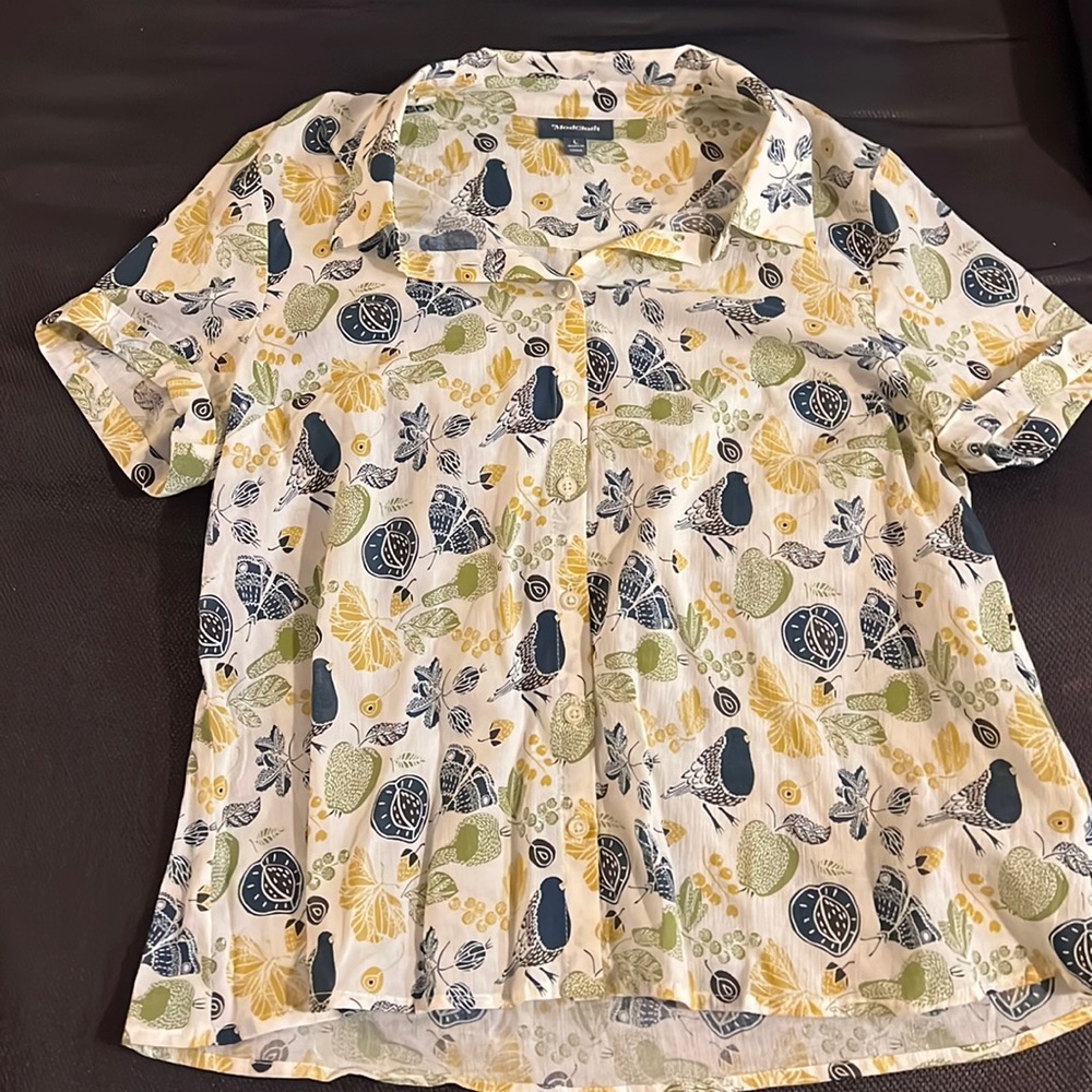NWOT ModCloth blouse size L